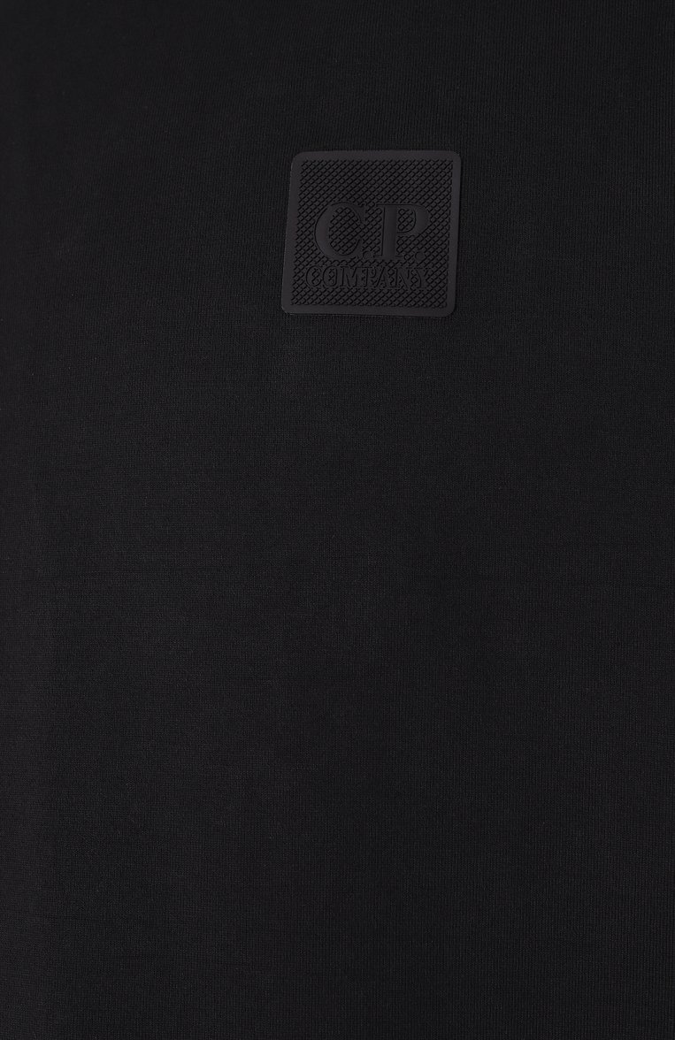 Мужская хлопковая футболка C.P. COMPANY черного цвета, арт. 18CLTS023A006370W | Фото 6 (Длина (для топов): Стандартные; Драгоценные камни: Проставлено; Материал сплава: Проставлено; Рукава: Короткие; Материал внешний: Хлопок; Принт: Без принта; Стили: Кэжуэл; Мужское Кросс-КТ: Футболка-одежда; Кросс-КТ: Джерси)