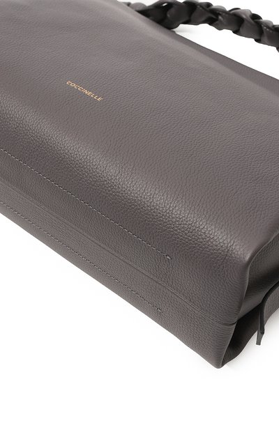 Сумка boheme medium COCCINELLE серого цвета по цене 46200 руб., арт. E1 M50 19 02 01, фото 3 Сумка boheme medium COCCINELLE, арт. E1 M50 19 02 01, фото 3