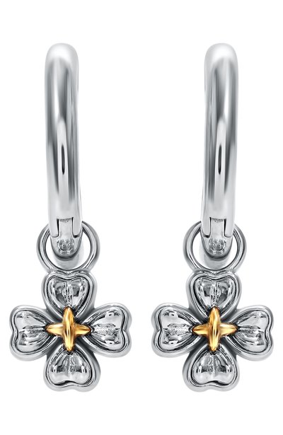 Серьги с подвесками SSIL серебряного цвета по цене 13600 руб., арт. SS23FNC008CBSSSZZ, фото 1 Серьги с подвесками SSIL, арт. SS23FNC008CBSSSZZ, фото 1