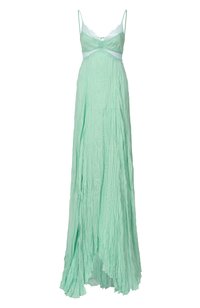 Светло-зеленый