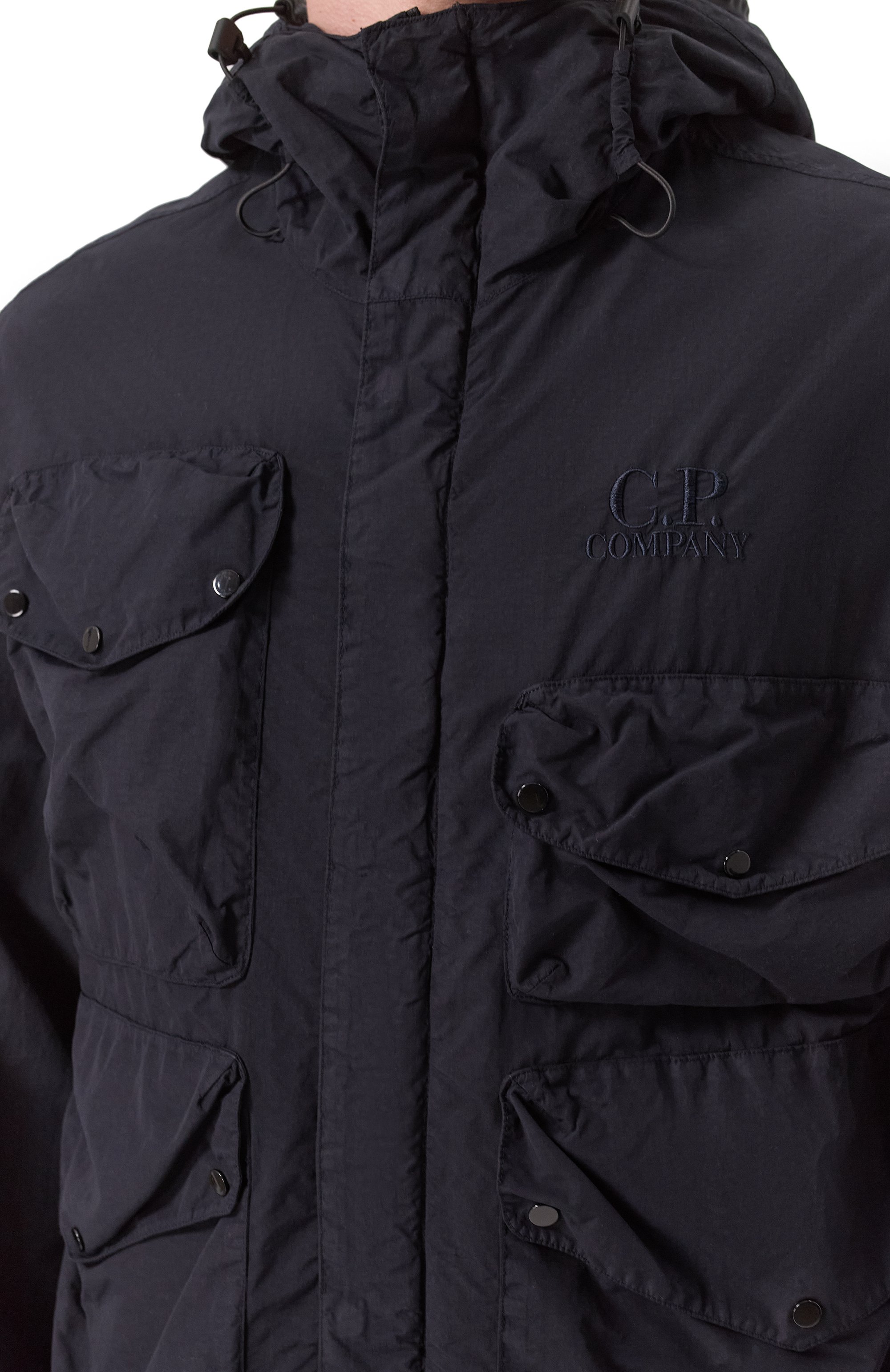 Куртка C.P. COMPANY темно-синего цвета по цене 87550 руб., арт. 18CM0W050A005991G, фото 5 Куртка C.P. COMPANY, арт. 18CM0W050A005991G, фото 5