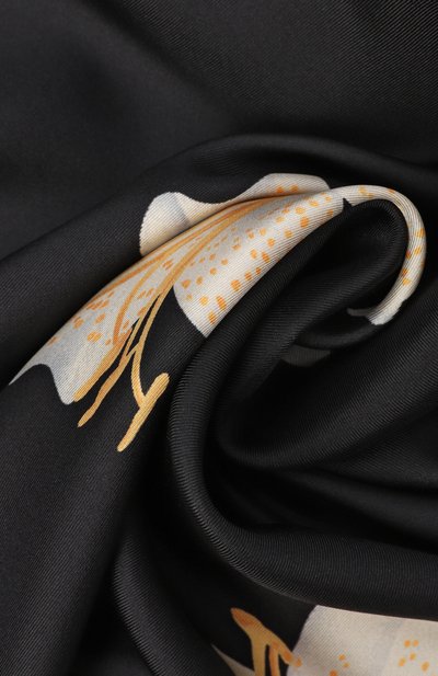 Шелковый платок VALENTINO черного цвета по цене 55300 руб., арт. 8W2EI114/UKN, фото 3 Шелковый платок VALENTINO, арт. 8W2EI114/UKN, фото 3