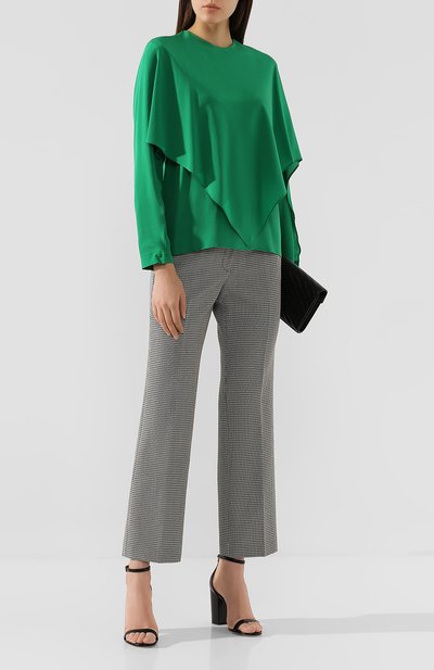 Шелковая блузка STELLA MCCARTNEY зеленого цвета по цене 54200 руб., арт. 588870/SY206, фото 2 Шелковая блузка STELLA MCCARTNEY, арт. 588870/SY206, фото 2