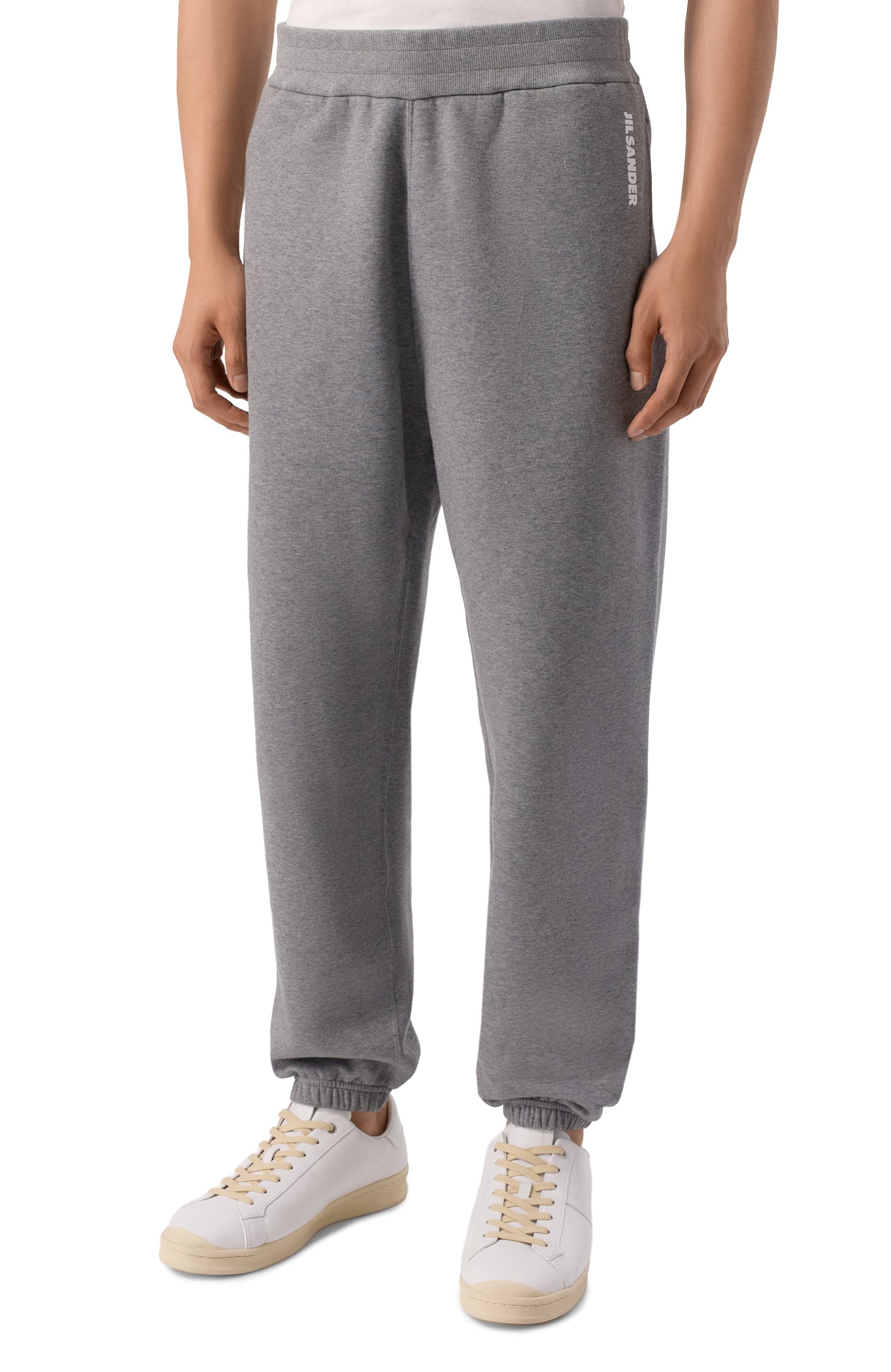 Хлопковые джоггеры JIL SANDER серого цвета по цене 107000 руб., арт. J22KA0384/J20133, фото 3 Хлопковые джоггеры JIL SANDER, арт. J22KA0384/J20133, фото 3