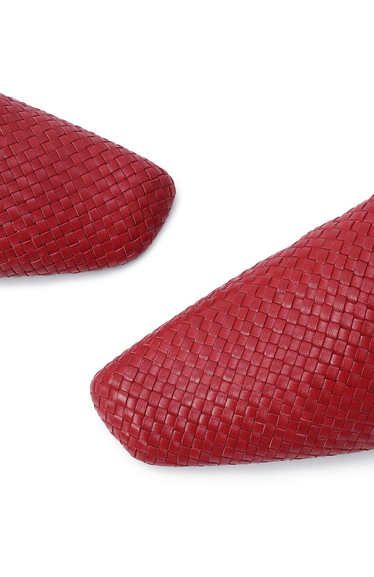 Женские кожаные лоферы adamo BOTTEGA VENETA красного цвета, арт. 807010/V4VE0 | Фото 7 (Подошва: Плоская; Драгоценные камни: Проставлено; Материал внешний: Натуральная кожа; Материал сплава: Проставлено; Каблук выс�ота: Низкий; Материал внутренний: Натуральная кожа)