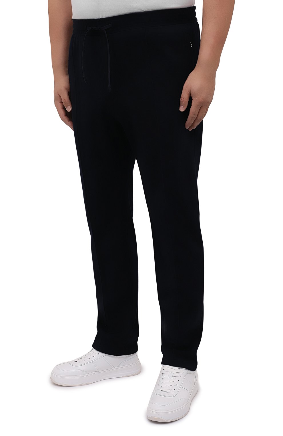 Брюки WINDSOR темно-синего цвета по цене 43100 руб., арт. 13 N0STR02-J 10013087/60-66, фото 3 Брюки WINDSOR, арт. 13 N0STR02-J 10013087/60-66, фото 3