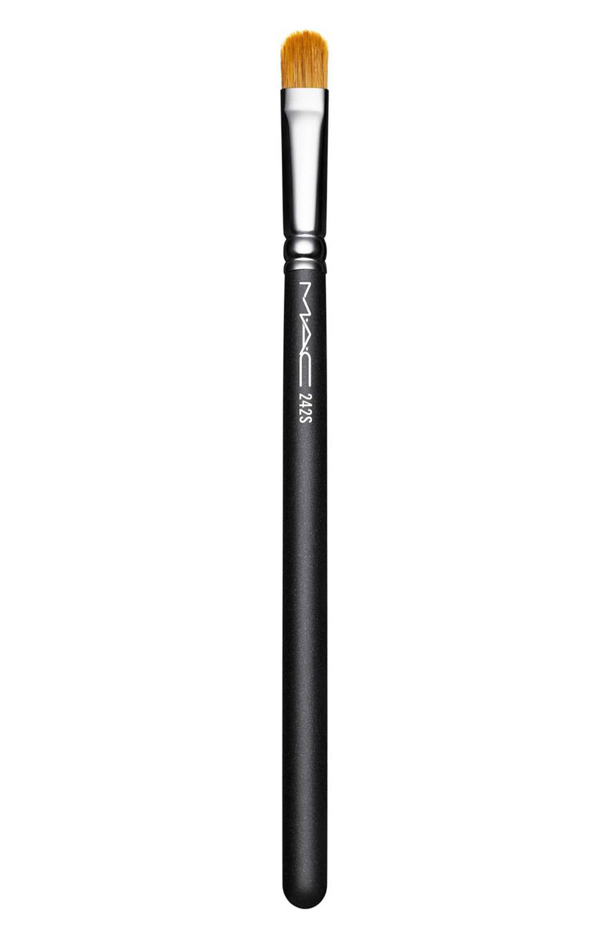Кисть косметическая 242s shade brush MAC, арт. S7HT-01, фото 1