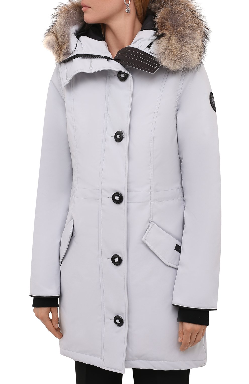 Пуховая парка rossclair CANADA GOOSE светло-серого цвета по цене 139000 руб., арт. 2580LB, фото 3 Пуховая парка rossclair CANADA GOOSE, арт. 2580LB, фото 3