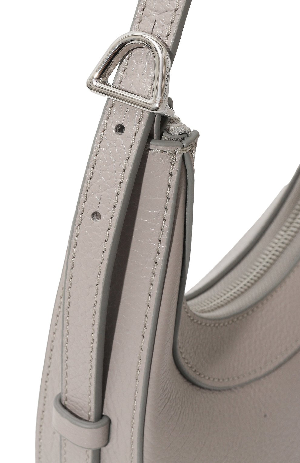 Сумка whisper COCCINELLE светло-серого цвета по цене 26100 руб., арт. E5 QIT 53 01 01, фото 3 Сумка whisper COCCINELLE, арт. E5 QIT 53 01 01, фото 3