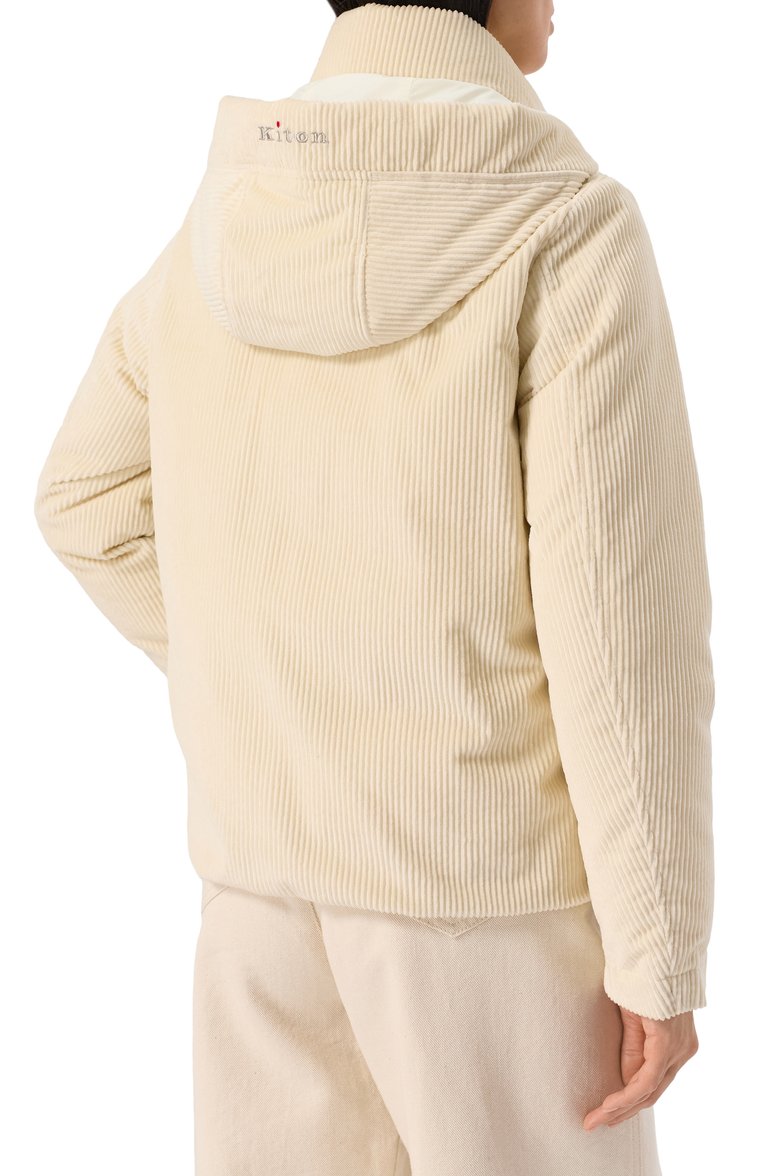 Женский вельветовый пуховик KITON кремового цвета, арт. D54658S0632504 | Фото 4 (Рукава: Длинные; Длина (верхняя одежда): Короткие; Кросс-КТ: Пуховик; Стили: Кэжуэл; Материал внешний: Хлопок)