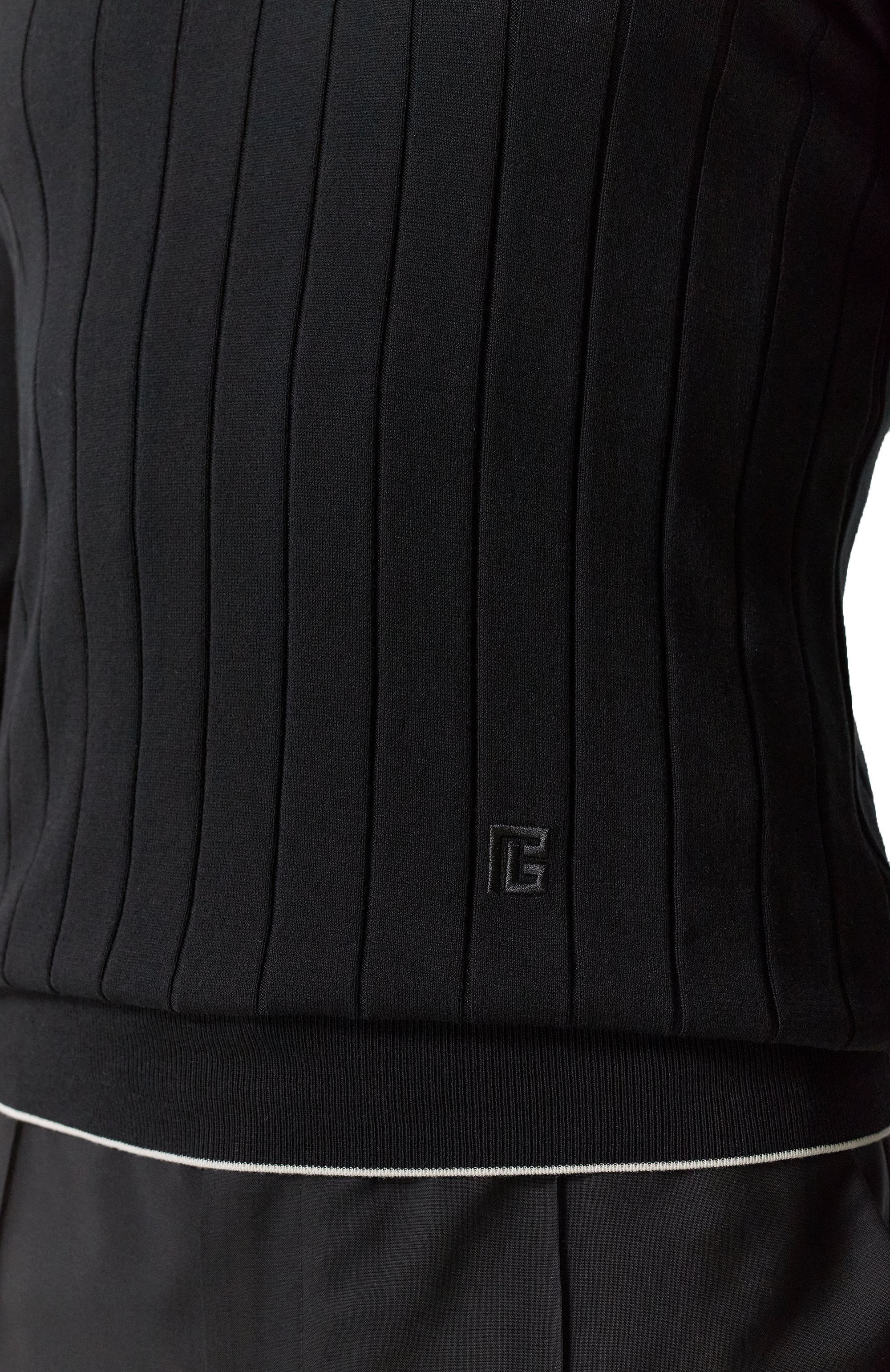 Джемпер из шелка и хлопка BALMAIN черного цвета по цене 98850 руб., арт. FH1KD000/KI73, фото 5 Джемпер из шелка и хлопка BALMAIN, арт. FH1KD000/KI73, фото 5