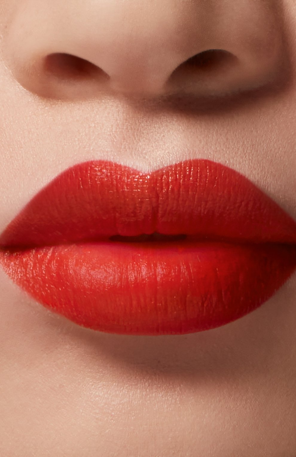 Губная помада rosso valentino matte (рефил), 403a (3.5g) VALENTINO цвета по цене 4290 руб., арт. 3614273232258, фото 3 Губная помада rosso valentino matte (рефил), 403a (3.5g) VALENTINO, арт. 3614273232258, фото 3