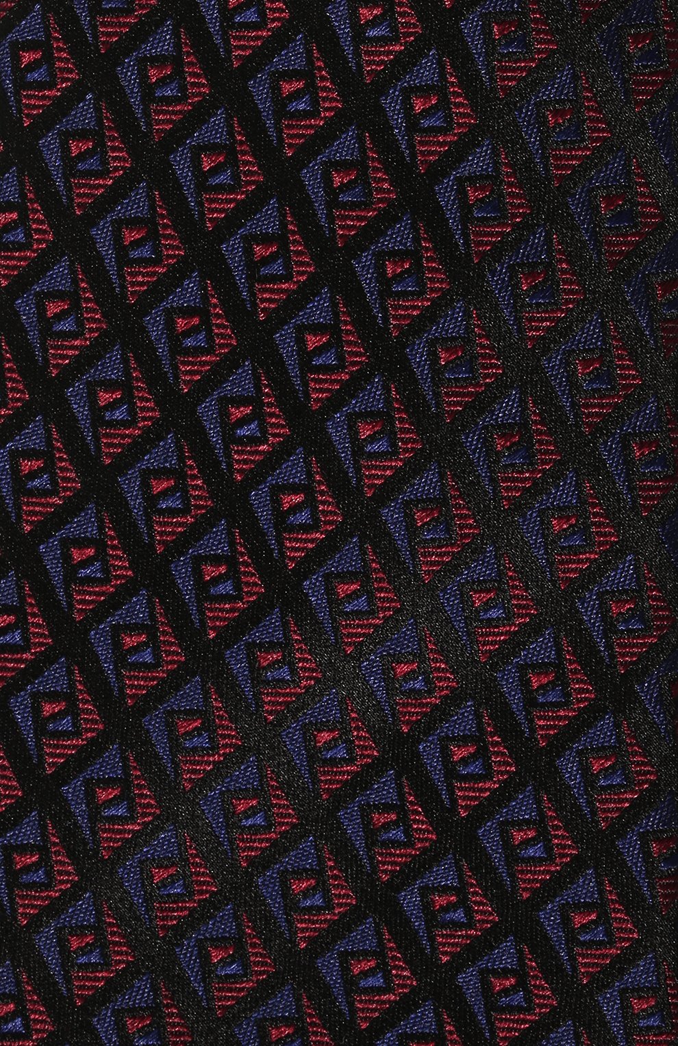 Шелковый галстук PRADA фиолетового цвета по цене 27500 руб., арт. UCR77-1ZH9-F0124-141, фото 4 Шелковый галстук PRADA, арт. UCR77-1ZH9-F0124-141, фото 4