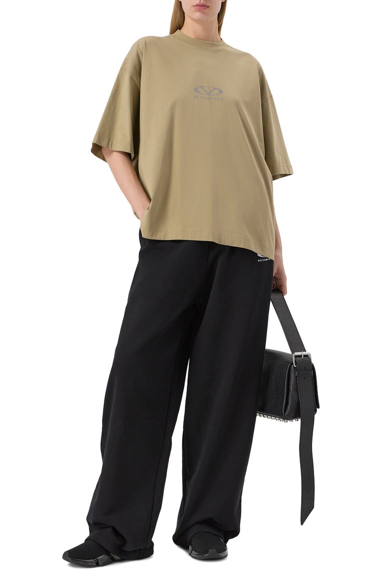 Женские текстильные кроссовки speed 2.0 BALENCIAGA черного цвета, арт. 617196/W2DC4 | Фото 2 (Материал внутренний: Текстиль; Подошва: Платформа; Материал внешний: Текстиль; Стили: Кэжуэл; Кросс-КТ: Высокие; Материал утеплителя: Без утеплителя; Автоматизация состава: Проставлено; Автоматизация ТО: Проставлено)