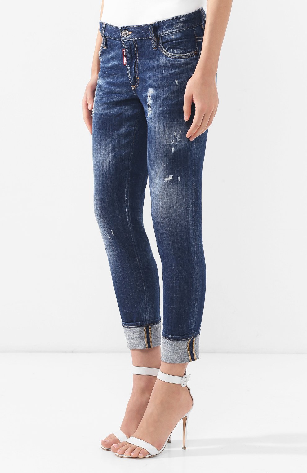 Джинсы с отворотами DSQUARED2 синего цвета по цене 35400 руб., арт. S72LB0189/S30342, фото 3 Джинсы с отворотами DSQUARED2, арт. S72LB0189/S30342, фото 3