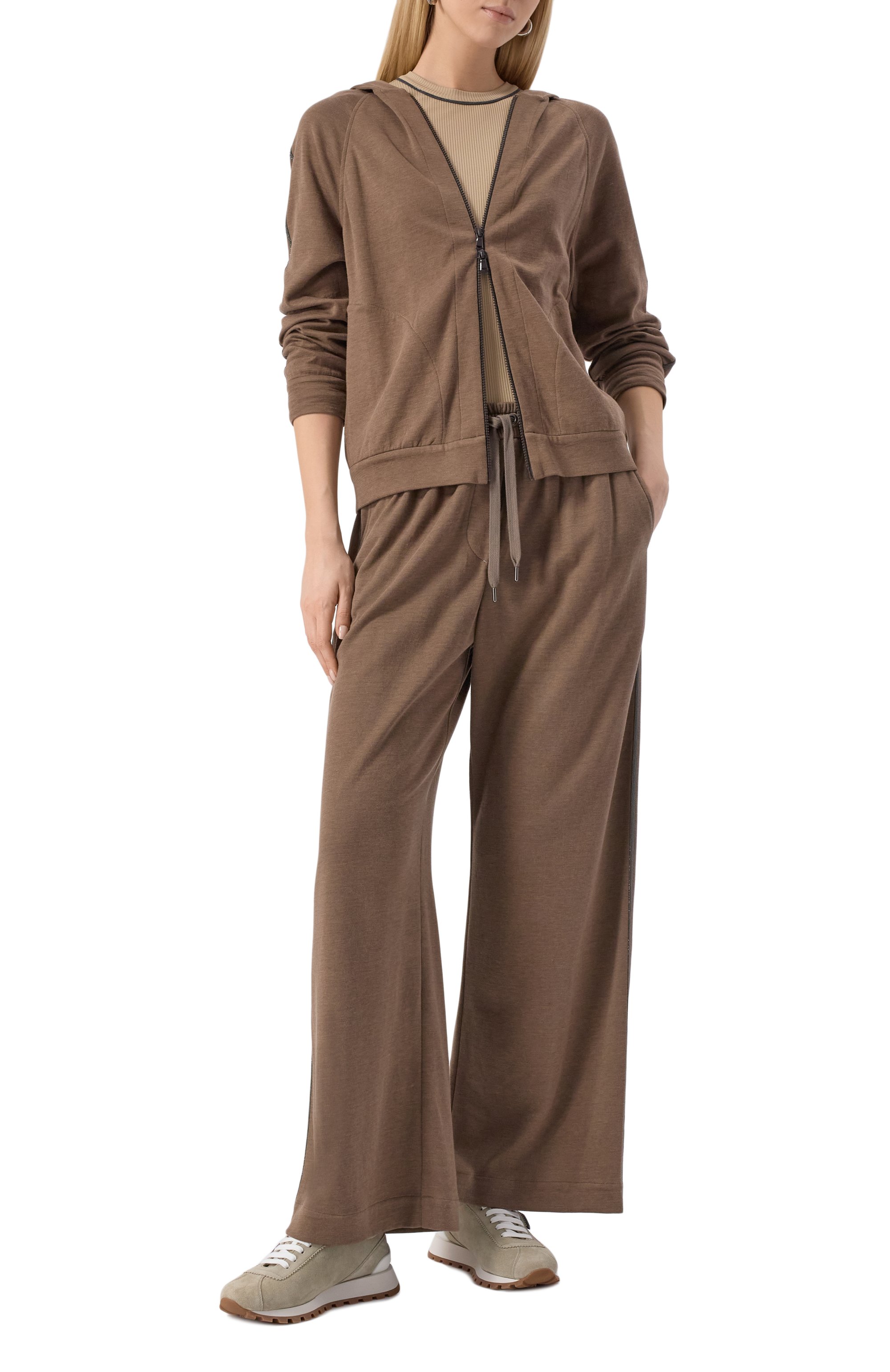 Хлопковый лонгслив BRUNELLO CUCINELLI бежевого цвета по цене 99900 руб., арт. MG902FP300, фото 2 Хлопковый лонгслив BRUNELLO CUCINELLI, арт. MG902FP300, фото 2