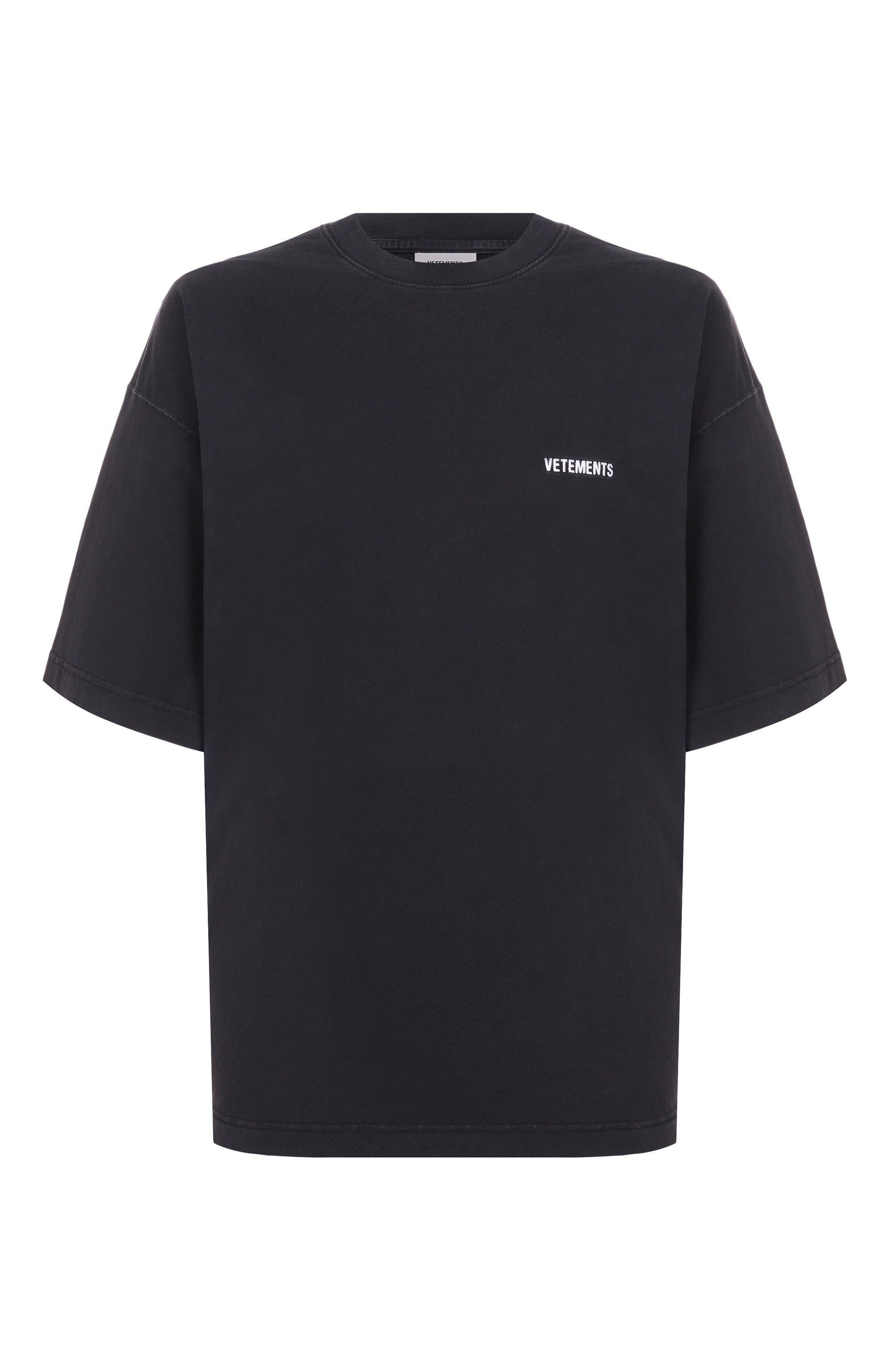 Хлопковая футболка VETEMENTS черного цвета по цене 49950 руб., арт. ME76TR138BW/1200 LIGHT JERSEY, фото 1 Хлопковая футболка VETEMENTS, арт. ME76TR138BW/1200 LIGHT JERSEY, фото 1