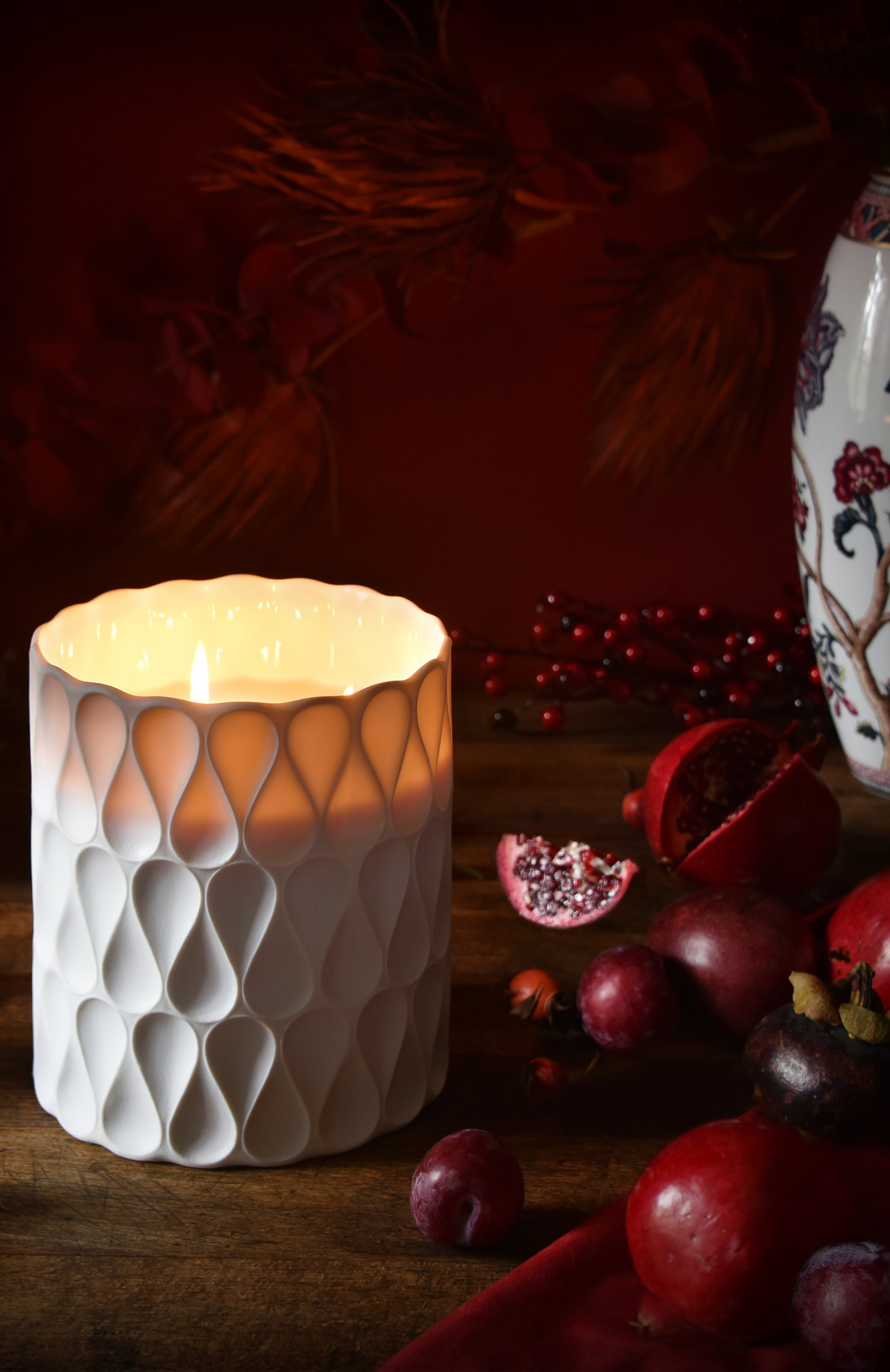 Свеча legende rue des archiv BERNARDAUD белого цвета по цене 83250 руб., арт. 0295/24549, фото 3 Свеча legende rue des archiv BERNARDAUD, арт. 0295/24549, фото 3