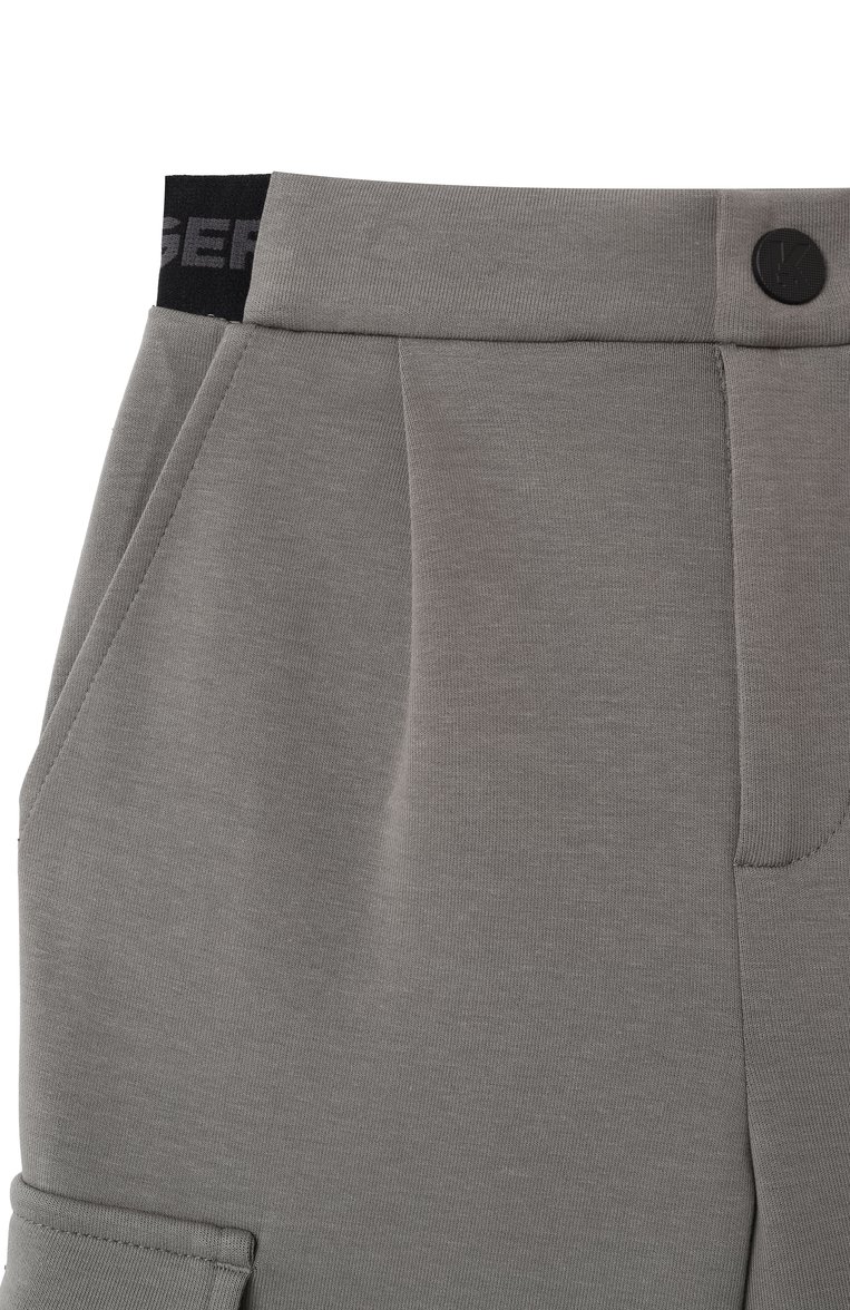 Детские брюки-карго KARL LAGERFELD KIDS серого цвета, арт. Z30419 | Фото 3 (Нос: Не проставлено; Материал сплава: Проставлено; Случай: Повседневный; Материал внешний: Хлопок, Синтетический материал; Ростовка одежда: 7 лет | 122 см, 16 лет | 164 см, 13 - 15 лет | 158 см, 12 лет | 152 см, 9 лет | 134 см)