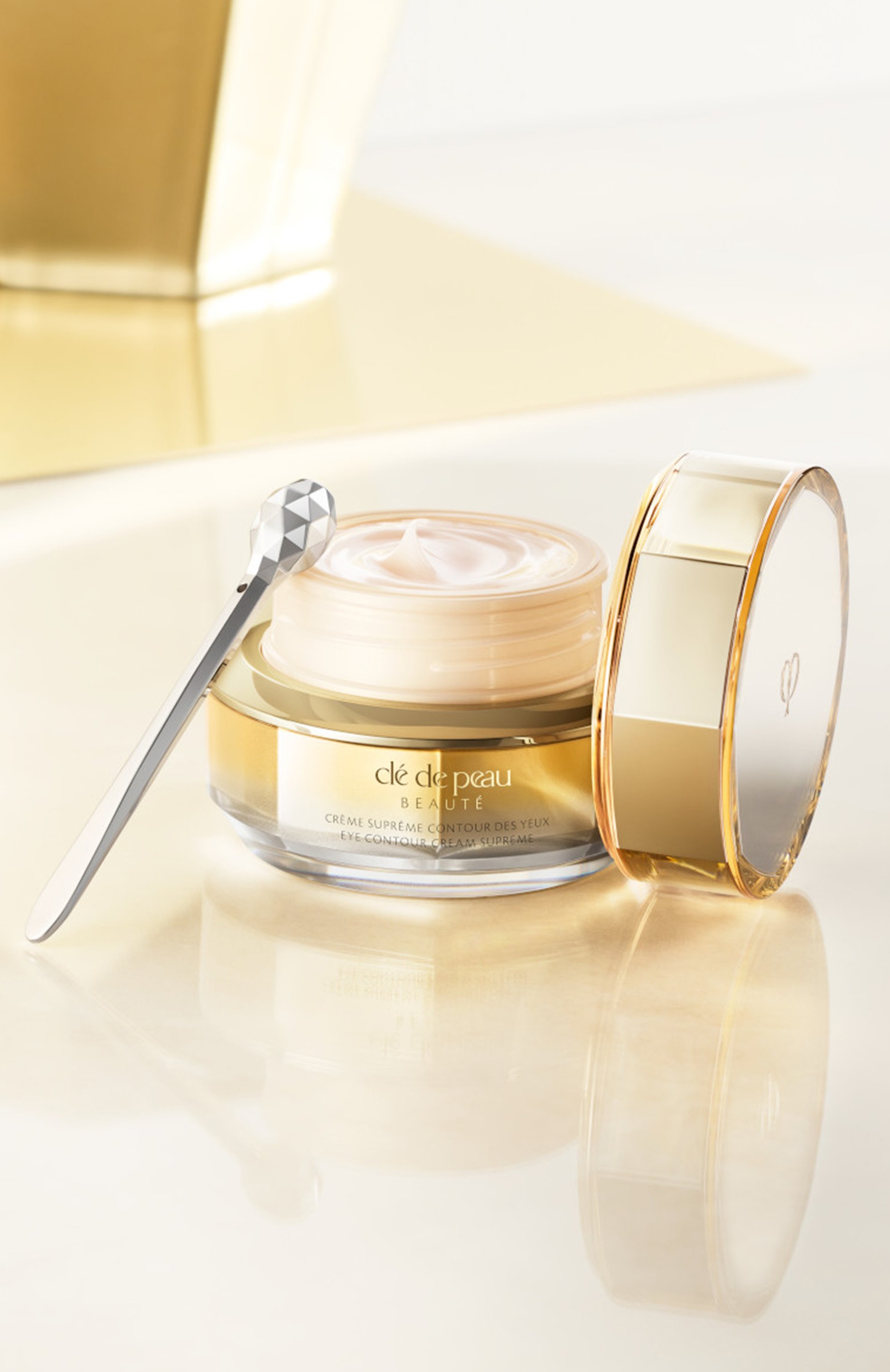 Моделирующий крем для контура глаз supreme (15ml) CLÉ DE PEAU BEAUTÉ, арт. 21119CP, фото 3