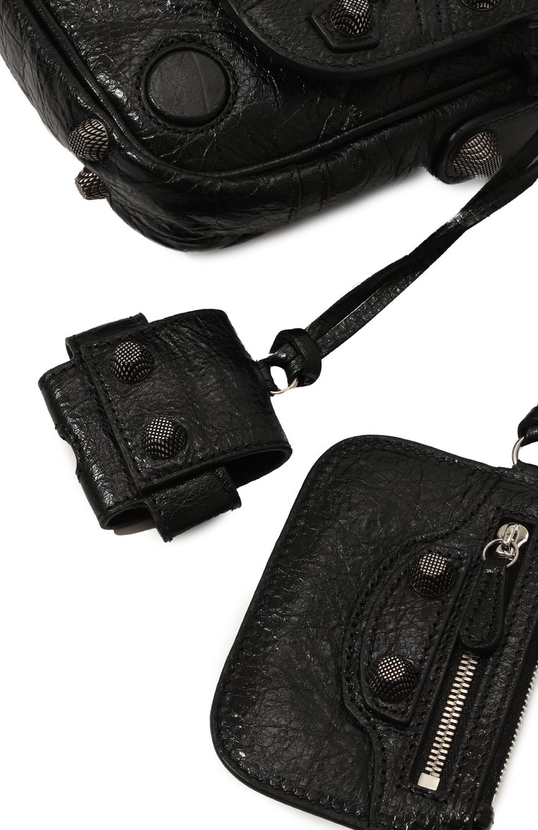 Мужская кожаная сумка le cagole BALENCIAGA черного цвета, арт. 719082/210KR | Фото 3 (Ремень/цепочка: На ремешке; Размер: small; Материал: Натуральная кожа; Автоматизация ТО: Проставлено; Автоматизация состава: Проставлено)