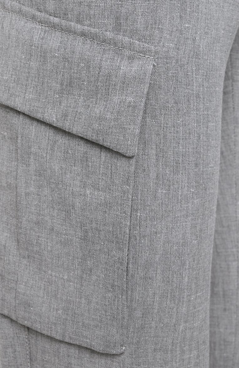 Мужские брюки-карго из шерсти и льна CORNELIANI серого цвета, арт. 254L02-2514164 | Фото 6 (Материал внешний: Шерсть, Лен; Длина (брюки, джинсы): Стандартные; Материал сплава: Проставлено; Драгоценные камни: Проставлено; Силуэт М (брюки): Карго; Случай: Повседневный; Стили: Кэжуэл)