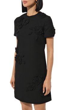 Женское платье из шерсти и шелка VALENTINO черного цвета, арт. 5B3VAAG11CF | Фото 3 (Драгоценные камни: Проставлено; Материал внешний: Шелк, Шерсть; Длина Ж (юбки, платья, шорты): Мини; Рукава: Короткие; Материал сплава: Проставлено; Женское Кросс-КТ: Платье-одежда; Стили: Кэжуэл; Случай: Повседневный)