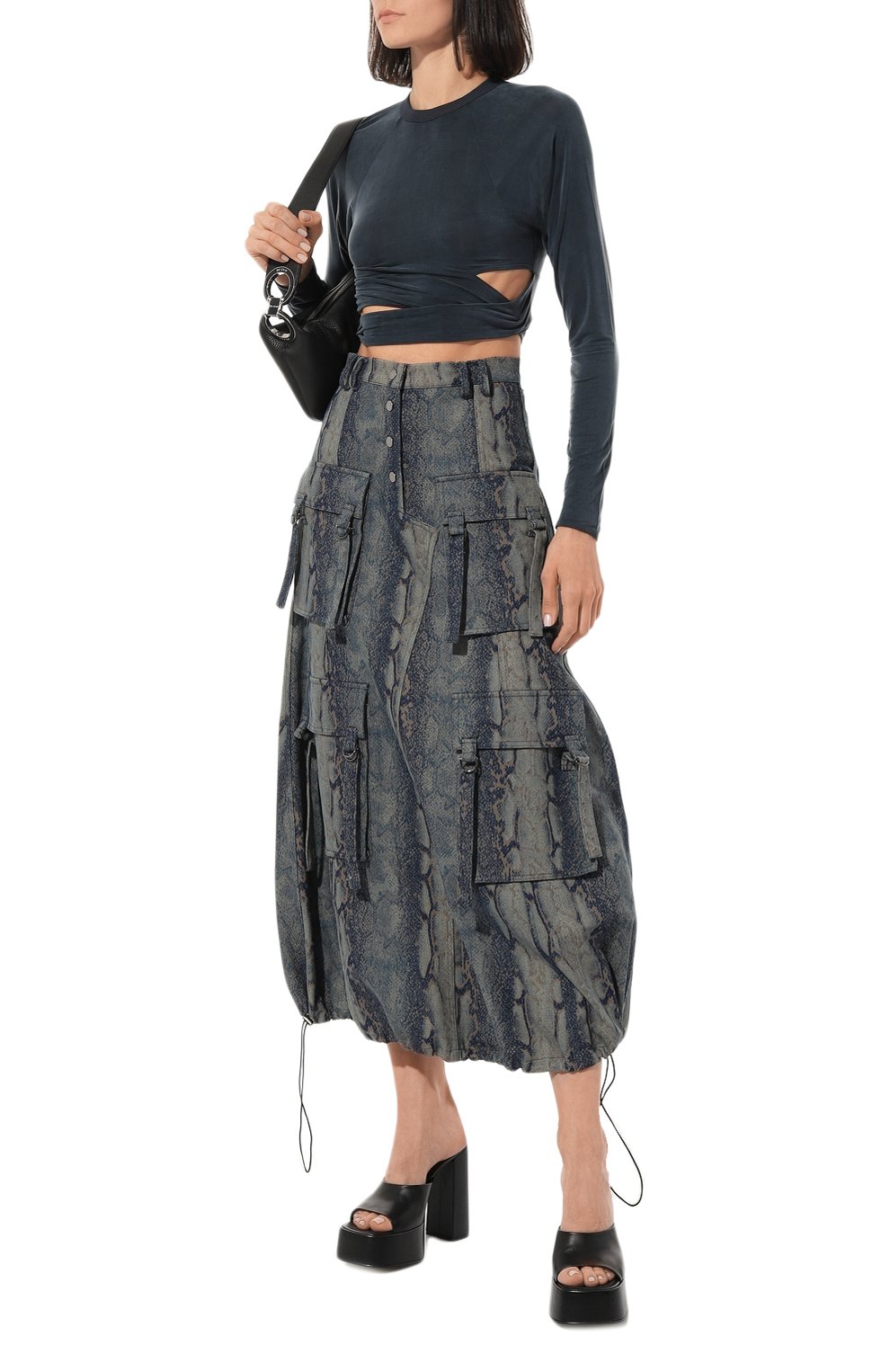 Топ JACQUEMUS темно-синего цвета по цене 53450 руб., арт. 231JS120-2307, фото 2 Топ JACQUEMUS, арт. 231JS120-2307, фото 2