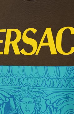 Мужская хлопковая футболка VERSACE хаки цвета, арт. 1010229/1A07449 | Фото 5 (Рукава: Короткие; Длина (для топов): Стандартные; Стили: Гранж, Милитари; Принт: С принтом; Материал сплава: Проставлено; Материал внешний: Хлопок; Драгоценные камни: Проставлено)