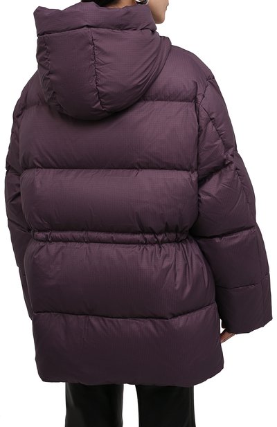 Пуховик ACNE STUDIOS фиолетового цвета по цене 155000 руб., арт. A90286, фото 4 Пуховик ACNE STUDIOS, арт. A90286, фото 4