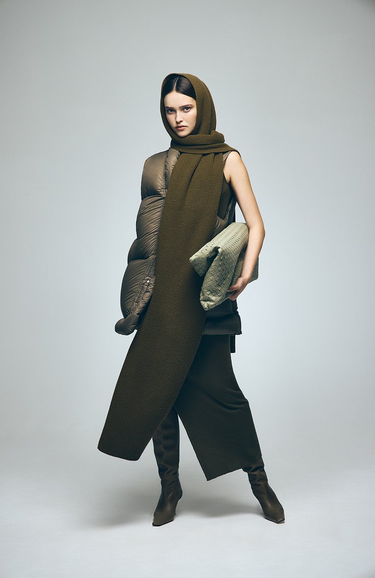 Женское шерстяное платье RICK OWENS коричневого цвета, арт. RP02D3627/RIBM | Фото 6 (Длина Ж (юбки, платья, шорты): Макси; Материал внешний: Шерсть; Женское Кросс-КТ: Платье-одежда; Кросс-КТ: Трикотаж; Случай: Коктейльный; Стили: Минимализм)
