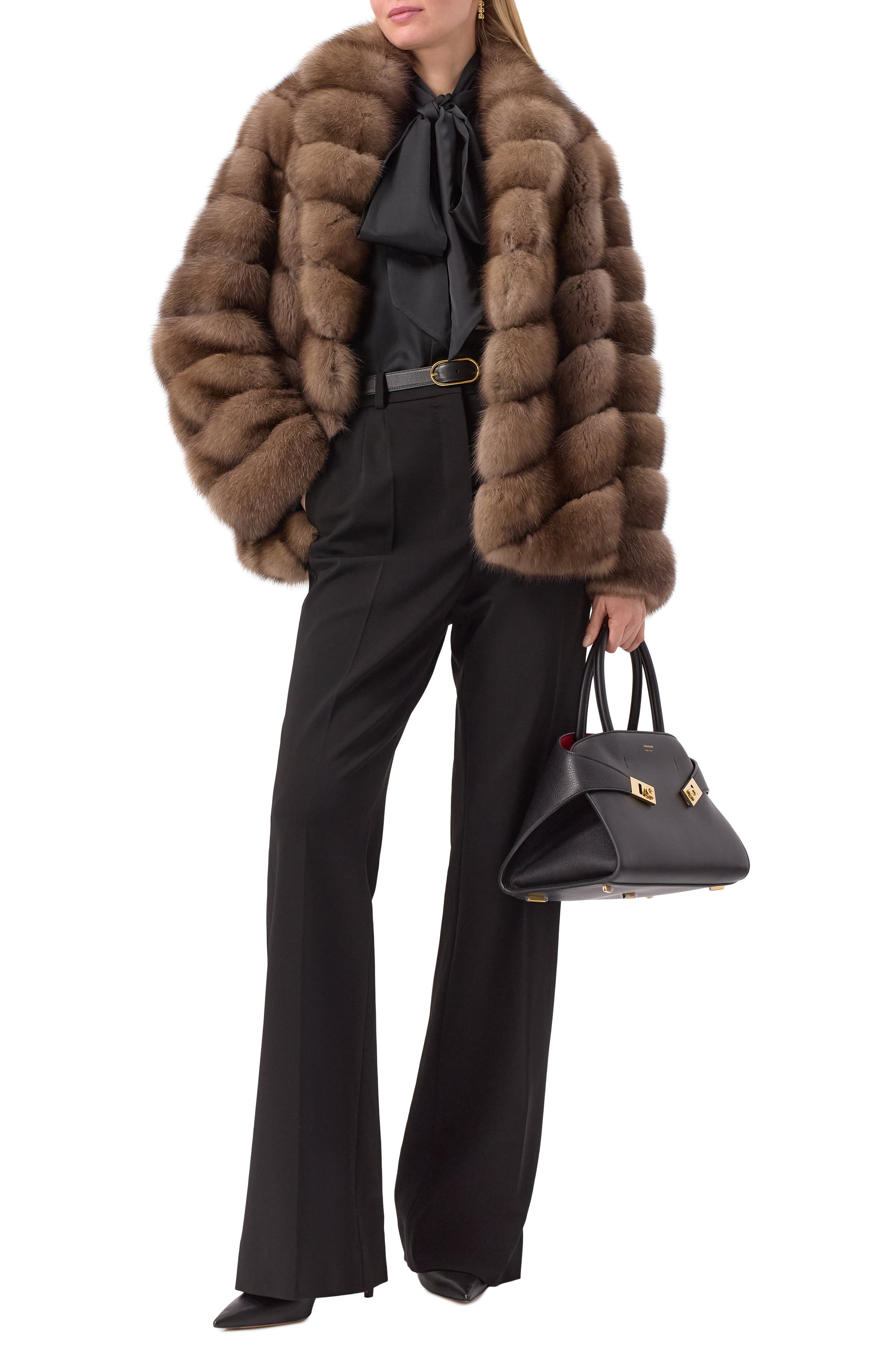 Шуба из меха соболя VICTORIA KUSENKOVA светло-коричневого цвета по цене 4466000 руб., арт. 763600005655, фото 2 Шуба из меха соболя VICTORIA KUSENKOVA, арт. 763600005655, фото 2