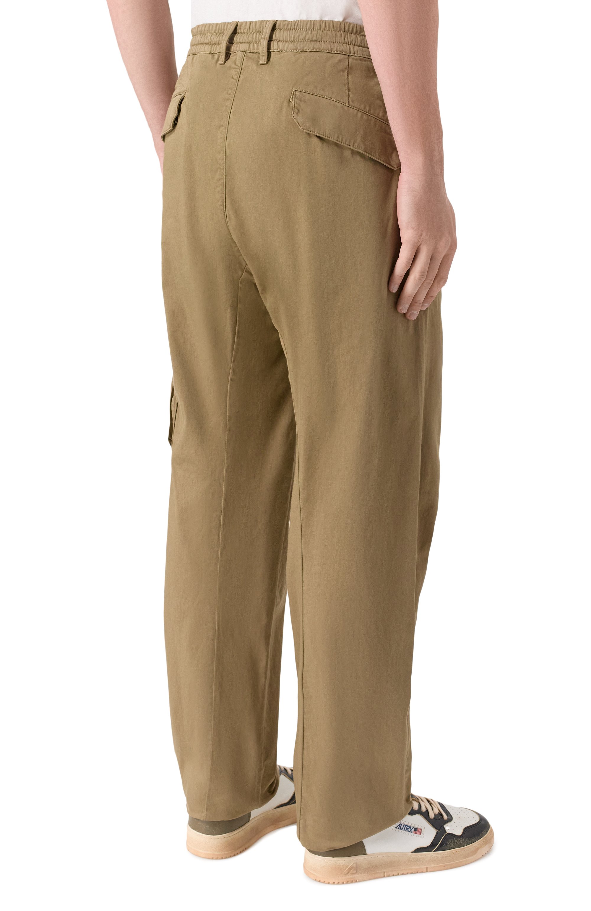 Хлопковые брюки C.P. COMPANY хаки цвета по цене 38950 руб., арт. 20CMPA135A/005694G, фото 4 Хлопковые брюки C.P. COMPANY, арт. 20CMPA135A/005694G, фото 4