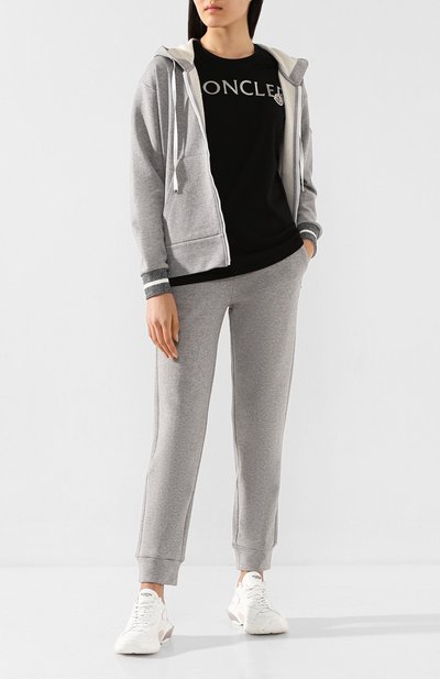 Хлопковые джоггеры MONCLER, арт. F1-093-8H701-00-V8053, фото 2