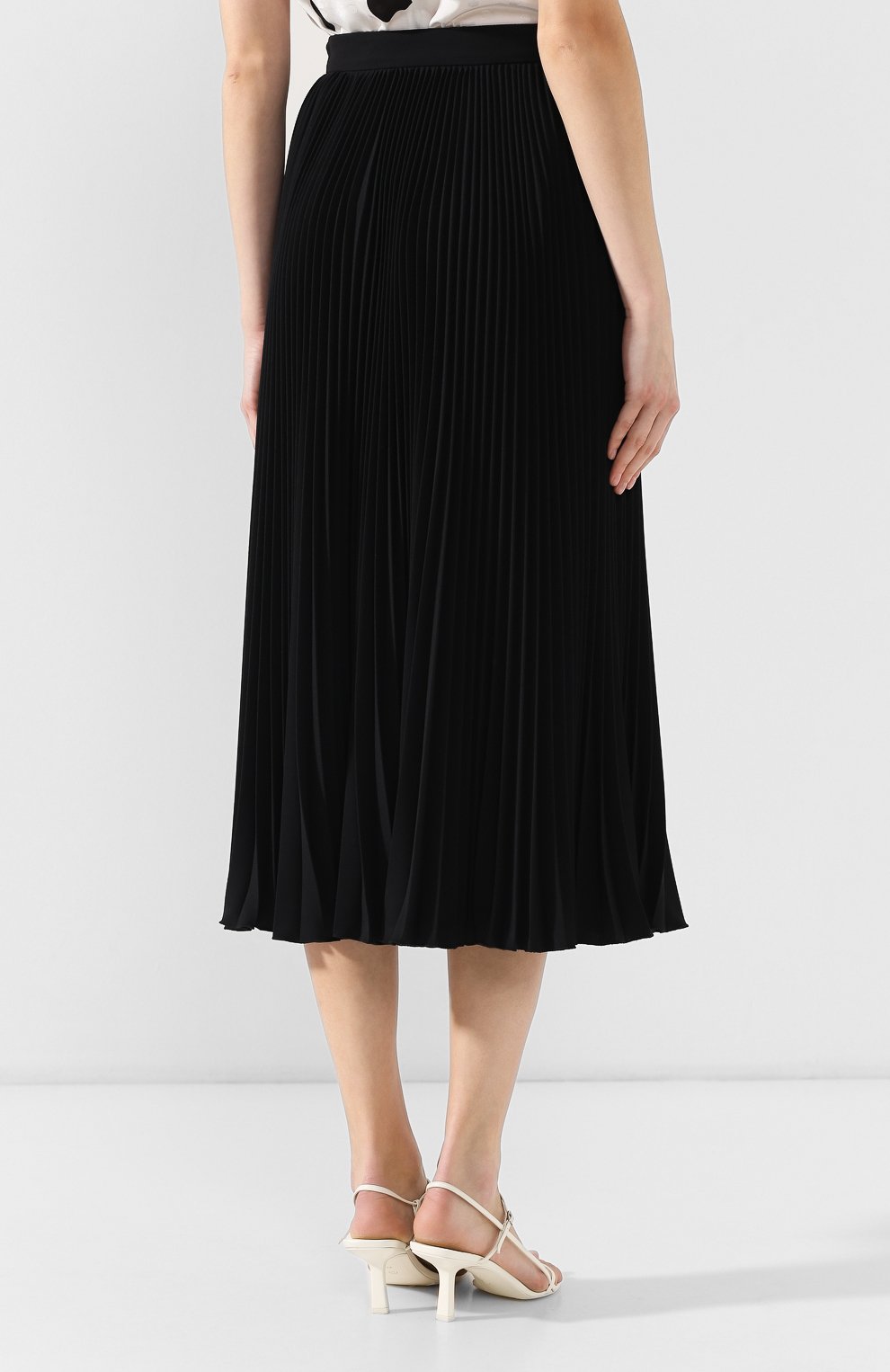 Плиссированная юбка MSGM черного цвета по цене 46900 руб., арт. 2641MDD26P 195137, фото 4 Плиссированная юбка MSGM, арт. 2641MDD26P 195137, фото 4