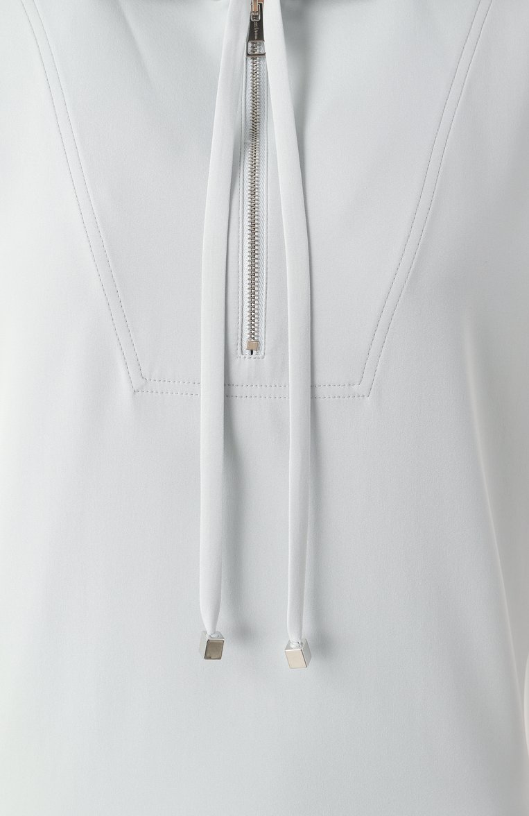 Женский шелковый топ KITON светло-голубого цвета, арт. D59415K0923F03 | Фото 6 (Материал сплава: Проставлено; Рукава: Короткие; Материал внешний: Шелк; Драгоценные камни: Проставлено; Длина (для топов): Стандартные; Стили: Кэжуэл; Кросс-КТ: костюм)