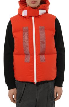 Мужской пуховый жилет STONE ISLAND красного цвета, арт. 7915G09X2 | Фото 3 (Длина (верхняя одежда): Короткие; Материал сплава: Проставлено; Драгоценные камни: Проставлено; Материал утеплителя: Пух и перо; Материал внешний: Хлопок; Мужское Кросс-КТ: жилеты-объемные; Стили: Кэжуэл)