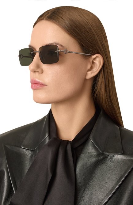 Женские солнцезащитные очки GUCCI серого цвета, арт. GG1703S 001 | Фото 2 (Региональные ограничения белый список (Axapta Mercury): Не проставлено; Нос: Не проставлено)