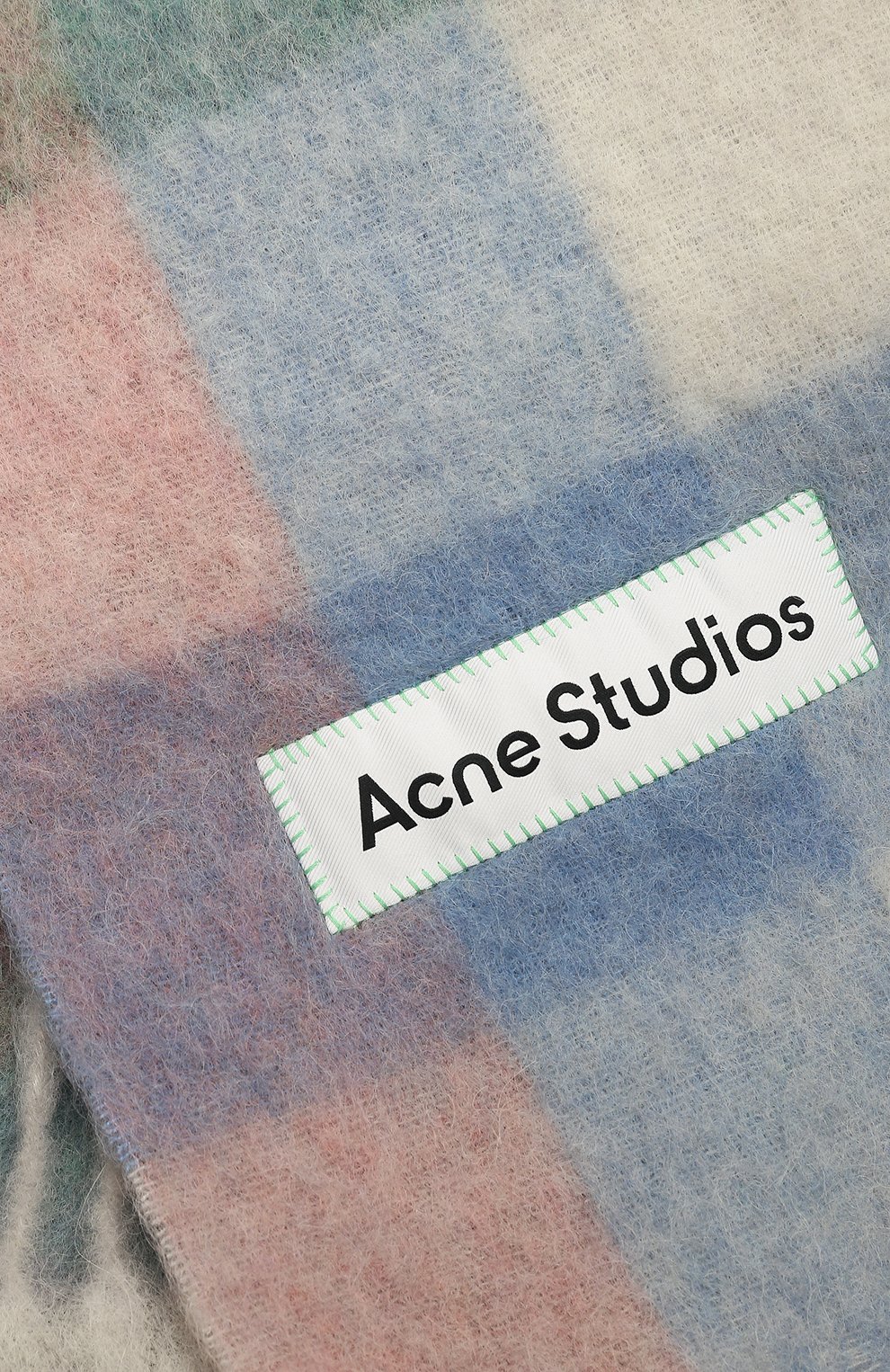 Шарф ACNE STUDIOS разноцветного цвета по цене 37450 руб., арт. CA0084/W, фото 2 Шарф ACNE STUDIOS, арт. CA0084/W, фото 2