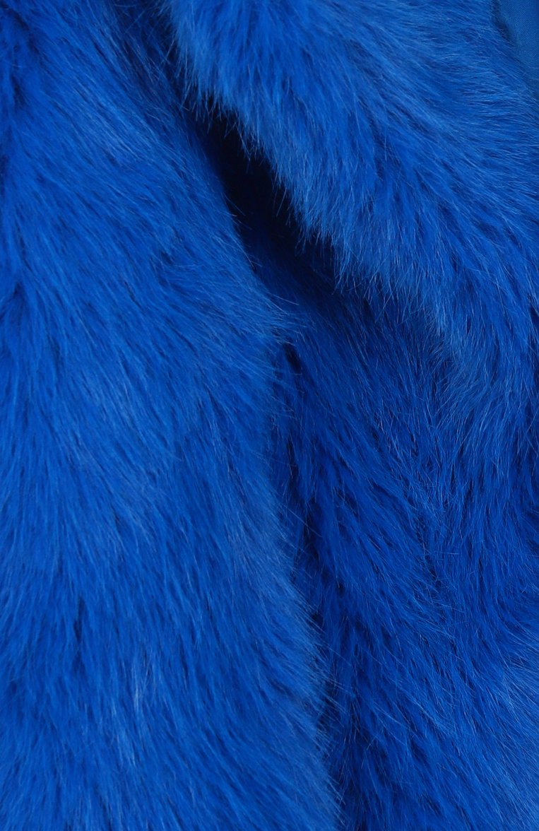 Женская шуба из экомеха BALENCIAGA синего цвета, арт. 794648/TPQ23 | Фото 6 (Рукава: Длинные; Длина (верхняя одежда): Длинные; Материал подклада: Вискоза; Кросс-КТ: Куртка; Стили: Гламурный; Материал внешний: Экомех)