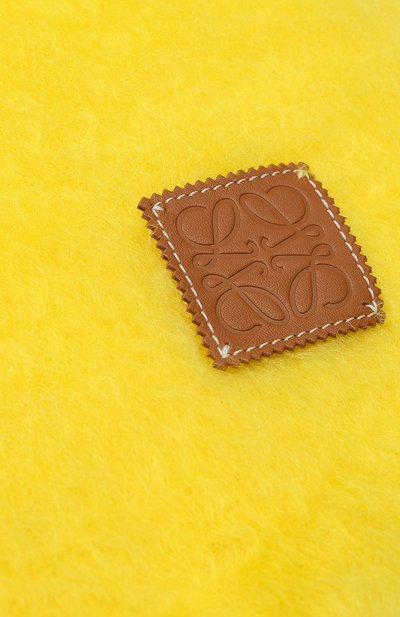 Шерстяной шарф LOEWE желтого цвета по цене 39600 руб., арт. 929.29.414, фото 2 Шерстяной шарф LOEWE, арт. 929.29.414, фото 2