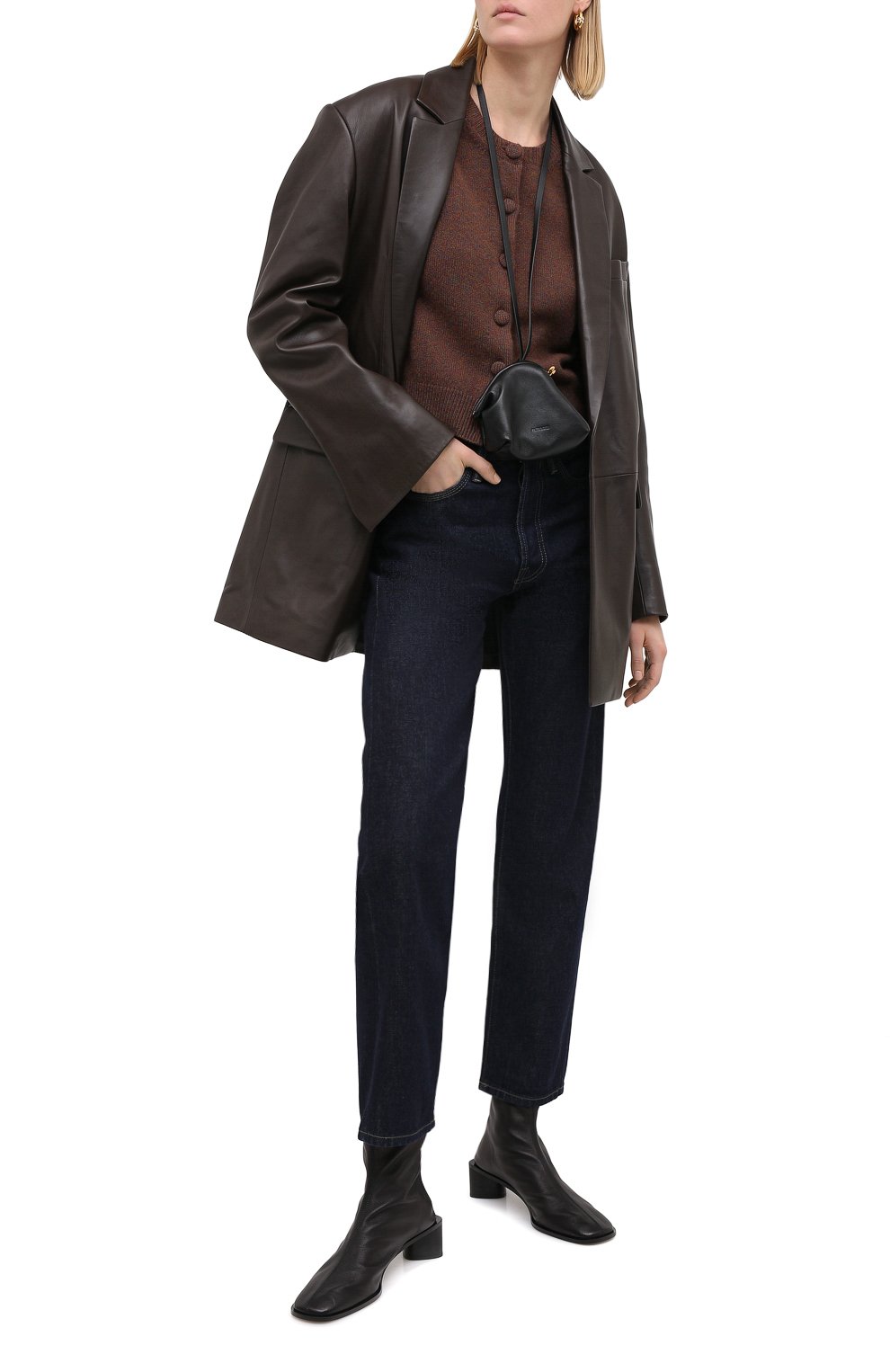 Джинсы ACNE STUDIOS темно-синего цвета по цене 13650 руб., арт. C00013/W, фото 2 Джинсы ACNE STUDIOS, арт. C00013/W, фото 2