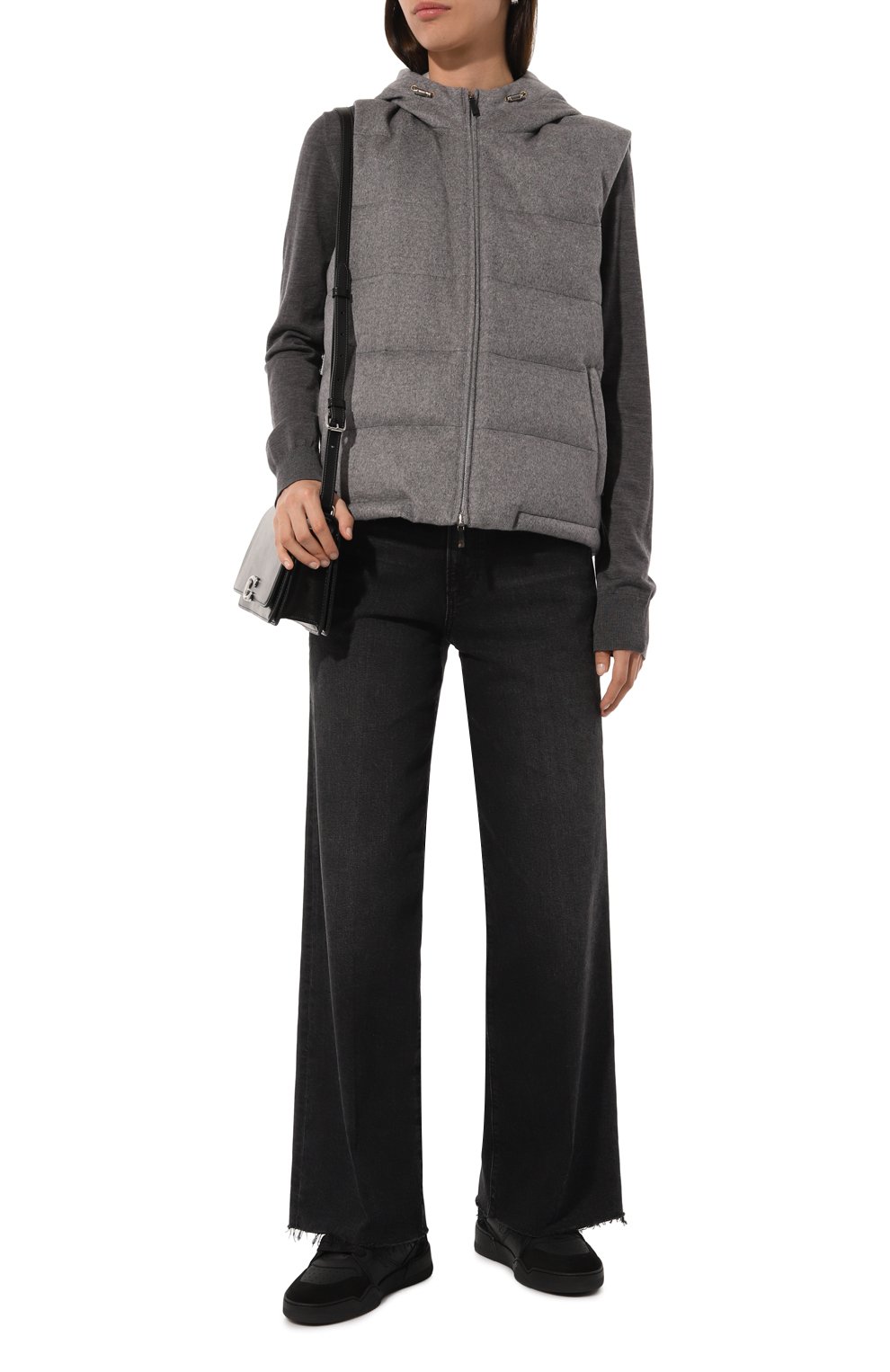 Кожаные кеды spiker DSQUARED2 черного цвета по цене 46400 руб., арт. SNW0372/23807617, фото 2 Кожаные кеды spiker DSQUARED2, арт. SNW0372/23807617, фото 2