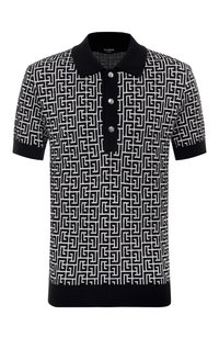 Черно-белый