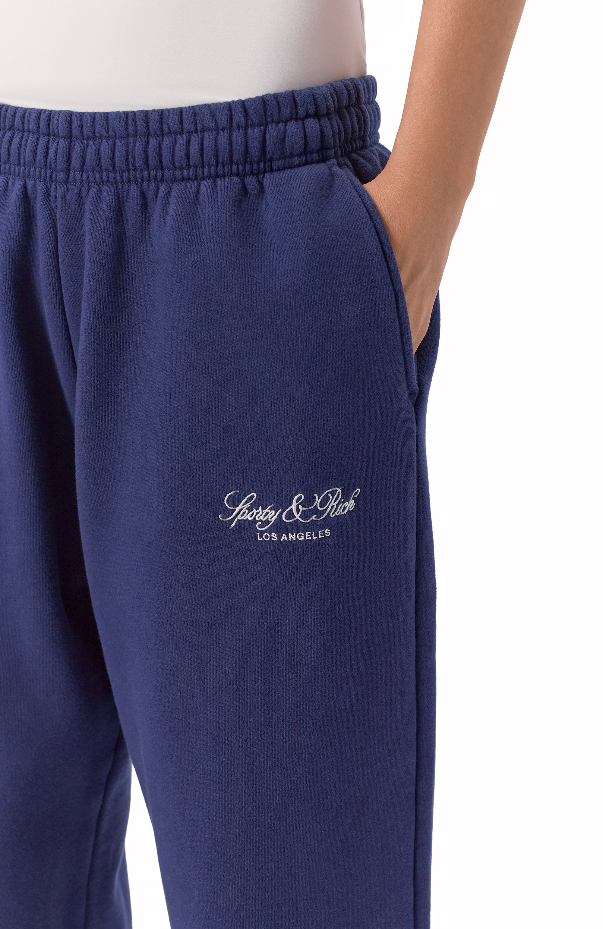Хлопковые брюки SPORTY AND RICH темно-синего цвета по цене 32200 руб., арт. PA07176269BL106, фото 5 Хлопковые брюки SPORTY AND RICH, арт. PA07176269BL106, фото 5