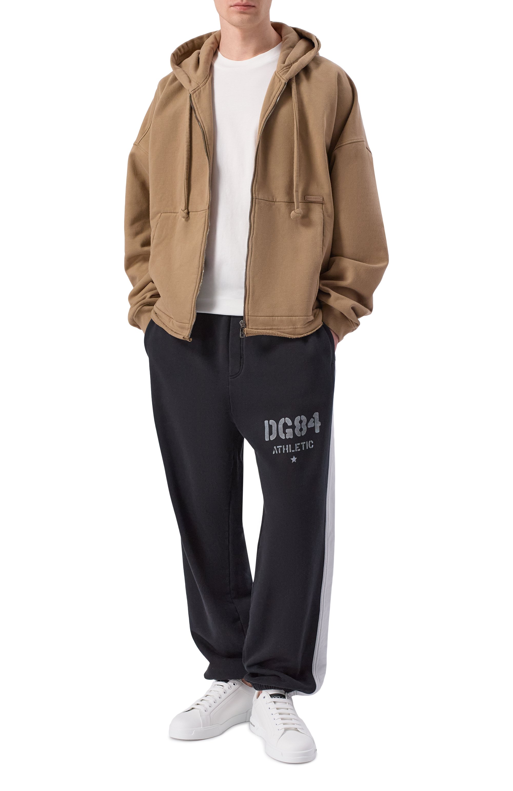 Хлопковые джоггеры DOLCE & GABBANA черного цвета по цене 111500 руб., арт. GP1K5T/G7PPD, фото 2 Хлопковые джоггеры DOLCE & GABBANA, арт. GP1K5T/G7PPD, фото 2