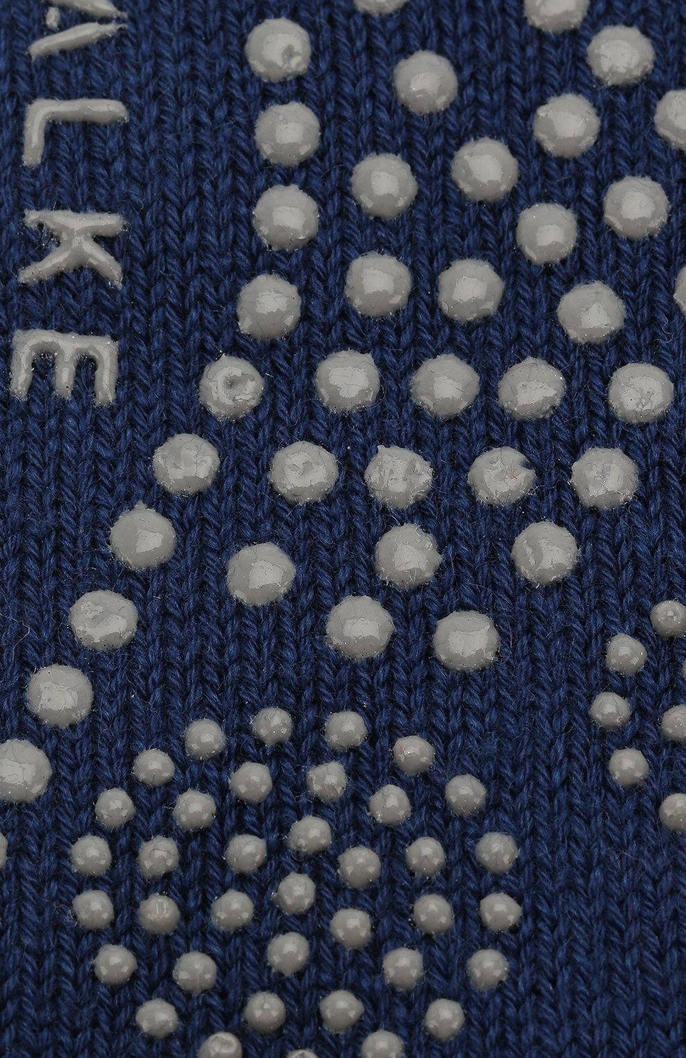 Носки cuddle pads FALKE темно-синего цвета по цене 2180 руб., арт. 47540_19_, фото 2 Носки cuddle pads FALKE, арт. 47540_19_, фото 2