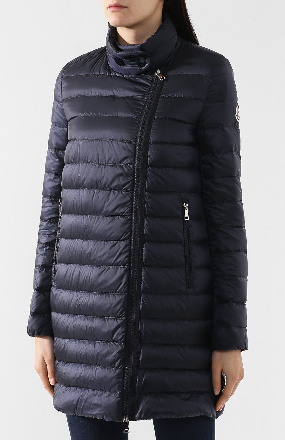 Пуховая куртка MONCLER темно-синего цвета по цене 69950 руб., арт. E1-093-49388-99-53048, фото 3 Пуховая куртка MONCLER, арт. E1-093-49388-99-53048, фото 3