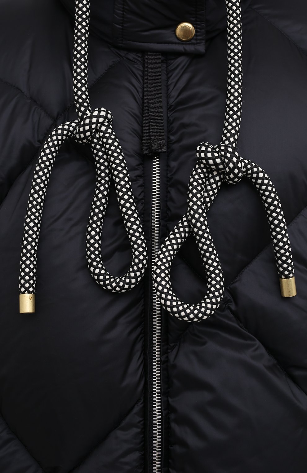 Пуховик MONCLER черного цвета по цене 138500 руб., арт. F2-094-1A506-00-C0614, фото 6 Пуховик MONCLER, арт. F2-094-1A506-00-C0614, фото 6