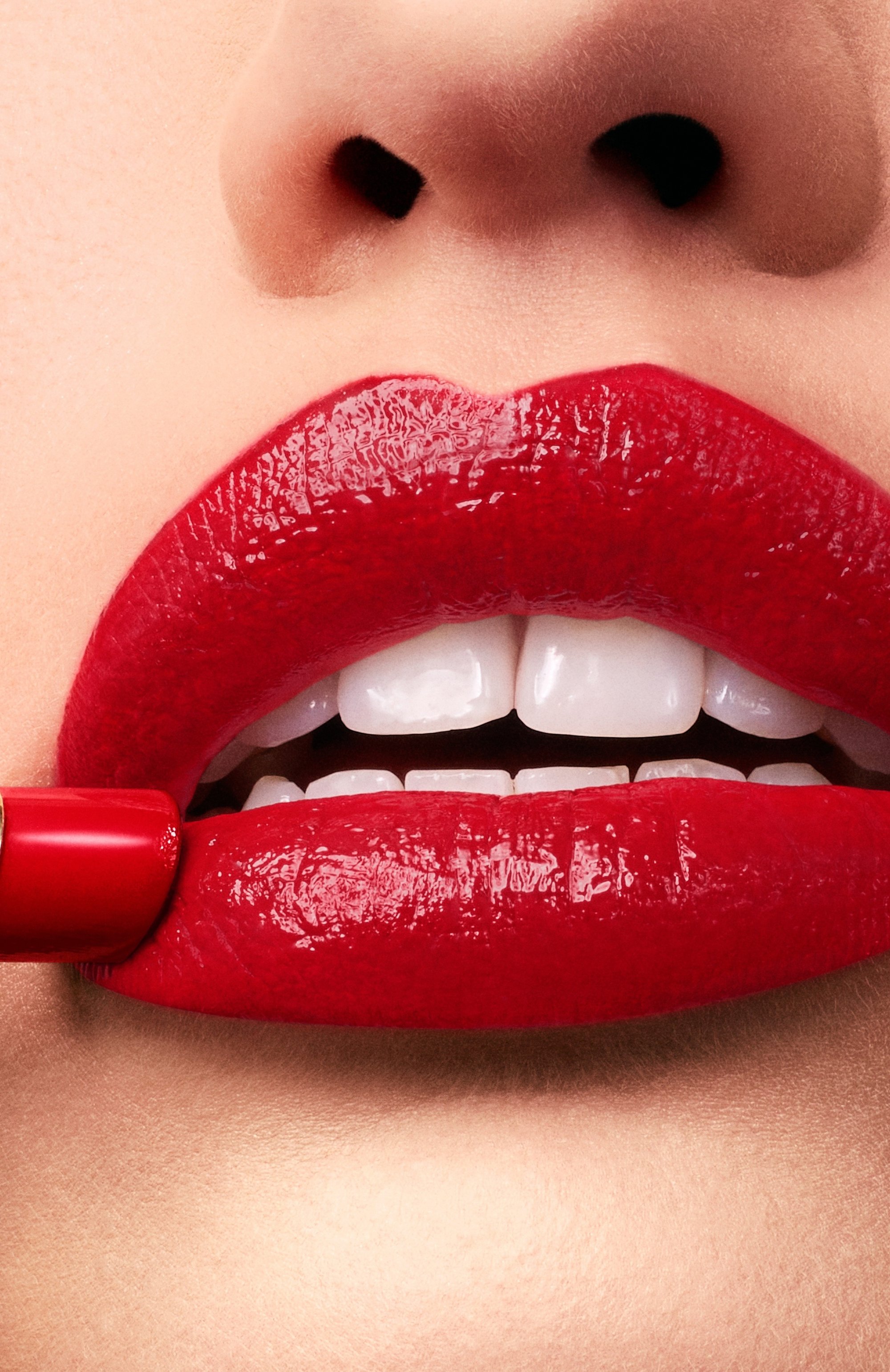 Помада-блеск для губ rouge stiletto glossy shine, оттенок private red 111s (2g) CHRISTIAN LOUBOUTIN, арт. 8435415078177, фото 6